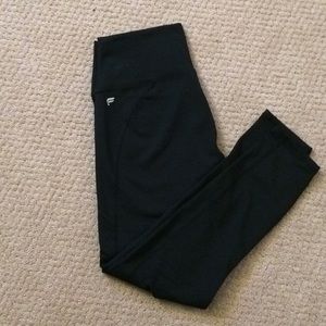Fabletics black high waisted Capri